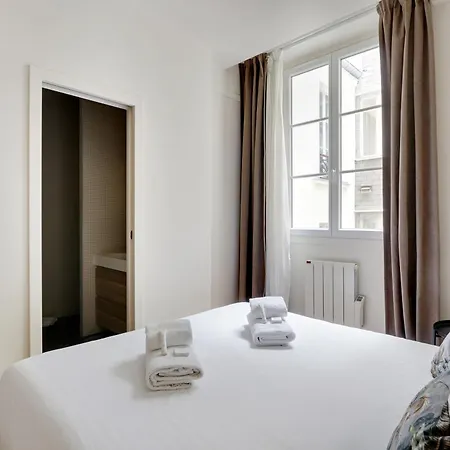 Apartment Pick A Flat's In Madeleine - Rue Tronchet *